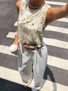 SHEIN Essnce Siren Gaze 女士亮片刺绣圆领无袖宽松背心，性感亮片露背吊带衫，新款串珠上衣，圆领上衣，女士沙滩装，奶油黄上衣，海岛度假装，优雅女士露背亮片上衣，演唱会装，狂欢节装，伊比沙岛装，串珠上衣，女士西部性感可爱无袖上衣 - 杏色 - 查看 3