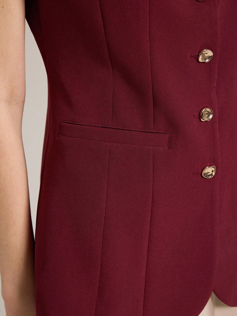 Burgundy,Summer,Elegant,Office Women's Vest,Urban Chic Minimalist Round Neck Sleeveless Top,Business Casual Commuter Wear,2025 New Arrival,Wine Red
