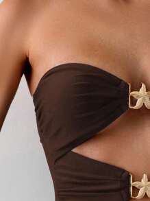 Swim Chiccia Baju Renang Wanita Model One Piece Kasual dengan Tali Bahu dan Lubang-lubang, Warna Polos Sederhana, Cocok untuk Liburan Pantai Musim Panas - Coklat - View 3
