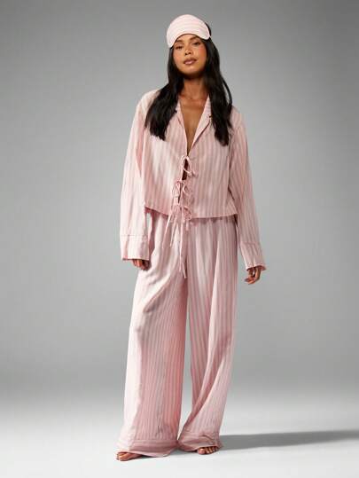 MISSGUIDED 条纹缎面睡衣套装，阔腿裤，抽绳前襟衬衫，家居睡衣，节日礼物，配套眼罩，舒适夜间睡眠服，秋季服装