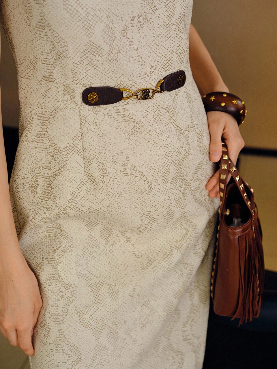 PU LEATHER SNAKE PRINT BUCKLE WAIST SLEEVELESS SHORT DRESS