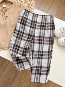 男婴针织柔软纯色圆领长袖套头衫和格纹裤家居服套装，适合圣诞节