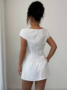 Chiquease Stilvoller Einschulter-Ausschnitt, dekorative Knöpfe. Figurbetont geschnitten, um die Körperkurven zu betonen, sexy Mini A-Linien Rock mit eingebauter Leggings, um Entblößung zu verhindern