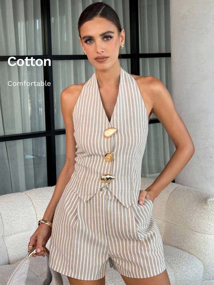 Lavishia Set casual de 2 piezas con top corto de halter con decoración de metal a rayas y shorts para mujer - Multicolor - Añade 3