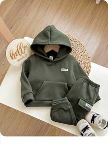2件套男婴可爱军绿色连帽卫衣带口袋和松紧腰裤套装，秋冬季 - 彩色 - 查看 3
