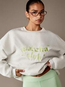 MISSGUIDED Áo nỉ in họa tiết Matcha Club cổ tròn tay dài dáng rộng, mặc nhà thường ngày thu đông, nhẹ nhàng - Màu Xám nhạt - Xem 1