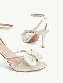 CUCCOO CHICEST 女士水钻绑带圆头细高跟鞋优雅甜美浪漫时尚米色缎面高跟凉鞋，适合礼服、伴娘、婚礼嘉宾、下午茶、约会、派对、优雅装扮、婚礼季、舞会、万圣节、洛丽塔、生日派对、情人节 - 香檳色 - 查看 11