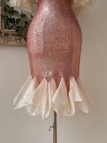 SHEIN Belle 优雅香槟色精致亮片面料闪亮丝绸和欧根纱拼接亮片鱼尾下摆露肩不对称泡泡袖和鱼尾紧身连衣裙，采用不对称泡泡菱形形状，适合华丽优雅的返校派对招待会婚礼季节母亲节音乐节毕业季派对复活节假期派对场合女士编码鸡尾酒会礼服 - 香檳色 - 查看 7