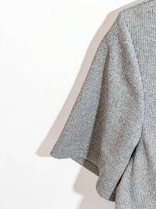 SHEIN LUNE 大码女式休闲不对称蝴蝶结装饰T恤，夏季优雅蝴蝶结装饰外出翻领短袖修身不对称下摆经典优雅T恤 - 灰色 - 查看 4