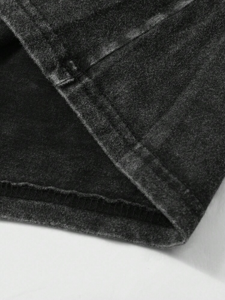 ROMWE MEN Grunge Punk 男士人像印花酸洗短袖T恤，适合春夏日常穿着 - 黑色 - 查看 5