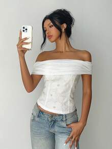 Aloruh Áo cánh trễ vai màu trắng xếp ly thêu thời trang nữ - trắng - Xem 5