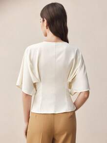 BizChic 2025 年夏季新品女士休闲商务优雅连衣裙，适合海滩度假、婚礼宾客、乡村音乐节、早午餐、机场，90 年代复古斯德哥尔摩风格，极简主义美国独立精神，修腰白色衬衫 - 米色 - 查看 4