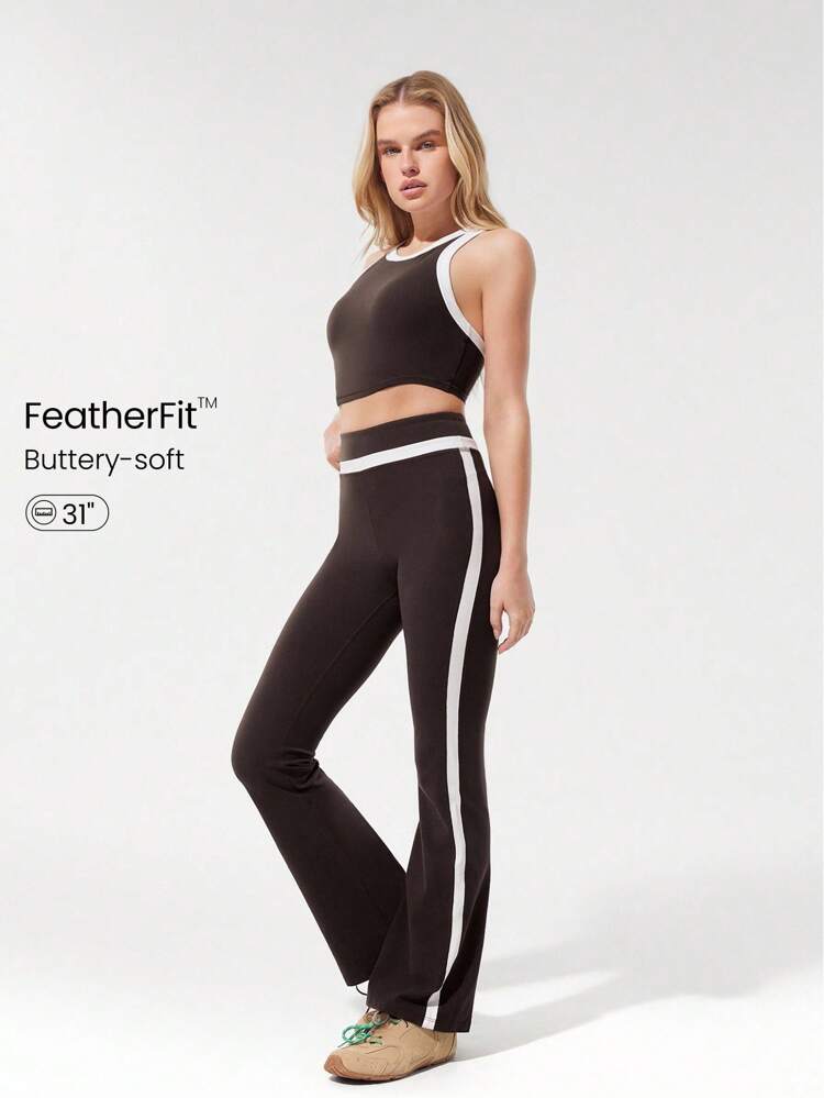 31" FeatherFit™ Flare & Flow Soft Stretchy Sweat-Wicking Contrast Color Stripe Flared Leggings Low-Impact Yoga Pilates Studio Gym Daily Active  Spring Summer