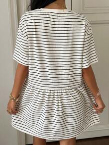 CovetEZ 女式条纹针织宽松娃娃裙，短袖 - 彩色 - 查看 2