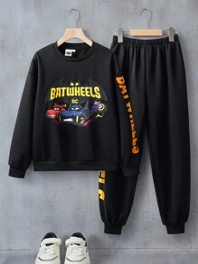 Batwheels X SHEIN Set de sudadera de cuello redondo con gráfico de letras y dibujos animados, y pantalón de chándal con cintura elástica para niño preadolescente