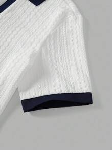 Manfinity Hypemode Men's Contrast Color V-Neck Short Sleeve T-Shirt + Drawstring Elastic Waist Shorts 2pcs/Set