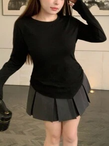 Dazy Plus 大码女式黑色纯色圆领弹力裹身长袖不对称下摆 T 恤上衣 - 黑色 - 查看 3