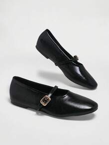 Solezae Women's Classic Elegant Ballet Flats - Black - View 4