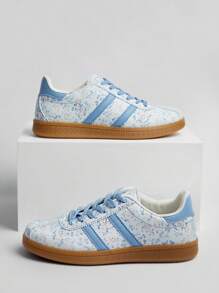 Solezae 女士舒适花卉印花平底日常梦幻休闲基本款可爱 PU 蓝色运动鞋 - 藍色 - 查看 8