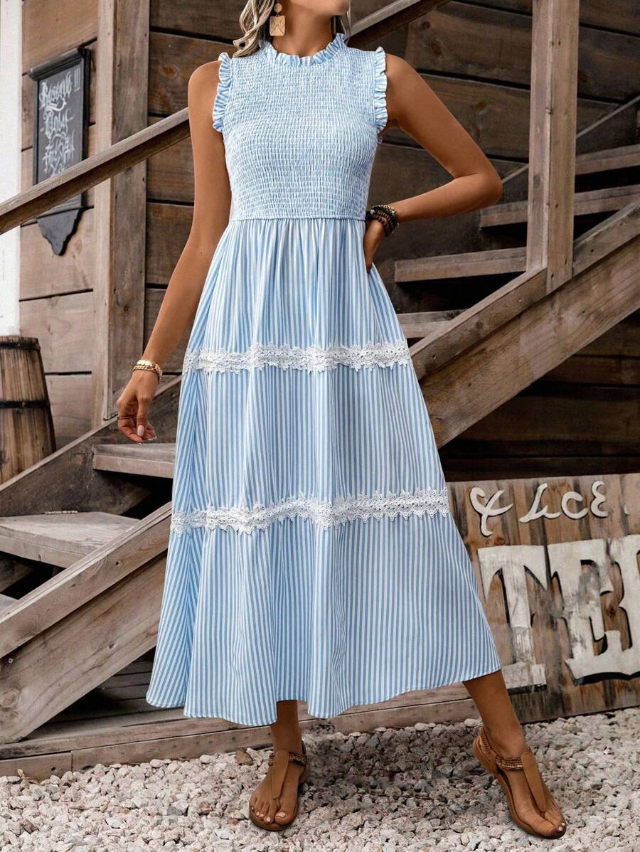 LanaWest 度假休闲条纹蕾丝边无袖连衣裙 - 藍色 - 查看 1