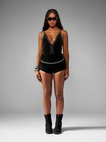 MISSGUIDED 系带连体衣节日波西米亚哥特式做旧皮革链条细节可调节肩带派对夜店连体衣 - 黑色 - 查看 5