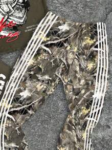 SHEIN 青少年男孩休闲简约时尚经典肖像和树叶树枝印花短袖圆领 T 恤和喇叭裤 2 件套，适合夏季