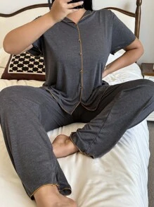 SHEIN 深灰色加大码女式睡裤套装，有领，宽松舒适，灰色睡衣套装，休闲服套装，两件套睡衣套装，配套睡衣套装，服装 - 深灰色 - 查看 1