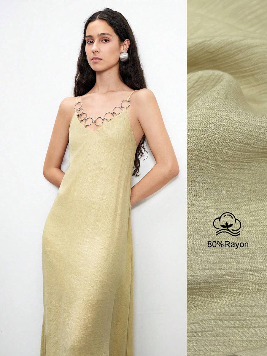 Lumivelle Vestido de satén y brillo con textura de tela de unicolor, decoración de anillo de metal para mujer, vestido de cadena de vacaciones, vestido de verano para la universidad - Verde - Ver 1