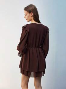 Maija Blusa elegante de manga larga con diseño de lazo y volantes en el bajo, de unicolor para mujer