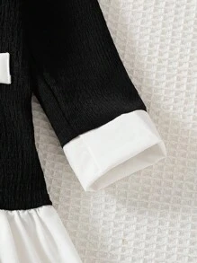 Elladie kids 小女孩黑白仿珍珠纽扣装饰白色下摆连衣裙，适合返校季