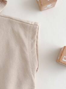 2件套男婴刺绣装饰柔软针织连帽无袖上衣和松紧腰短裤套装 - 杏色 - 查看 6