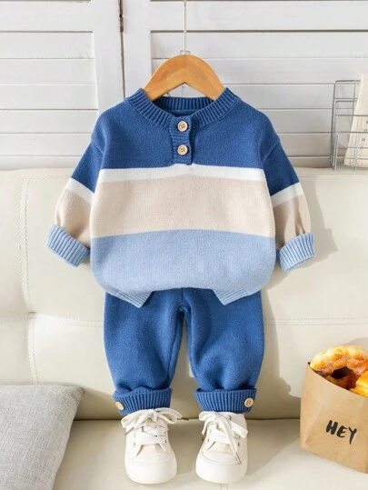SHEIN 男婴保暖针织衫套装（2件套），撞色拼接，柔软舒适，经典款式，适合室内、室外、日常穿着、运动、玩耍、派对、拍照、度假、返校、街头风、慢跑、万圣节、秋冬季等场合。