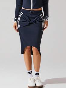 Fluxe 女士休闲可拆卸蝴蝶结和字母刺绣 A 字裙 - 藏蓝色 - 查看 1