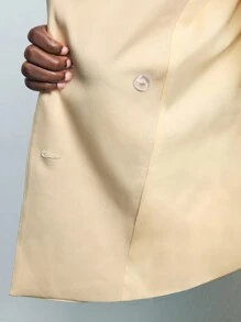 Maija 女式西装外套，四季百搭，现代都市时尚必备单品。翻领设计，金属玫瑰纽扣，适合商务、休闲、办公室穿着。 - 黃色 - 查看 8