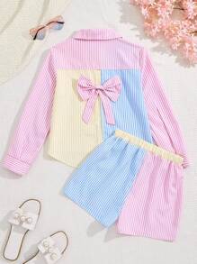 SHEIN Bộ 2 món cho bé gái tuổi teen, áo polo cổ bẻ tay dài kẻ sọc phối nơ và quần short kẻ sọc phối đồ, thích hợp mặc đi học, đại học hoặc mùa thu đông. - Hồng - Xem 4