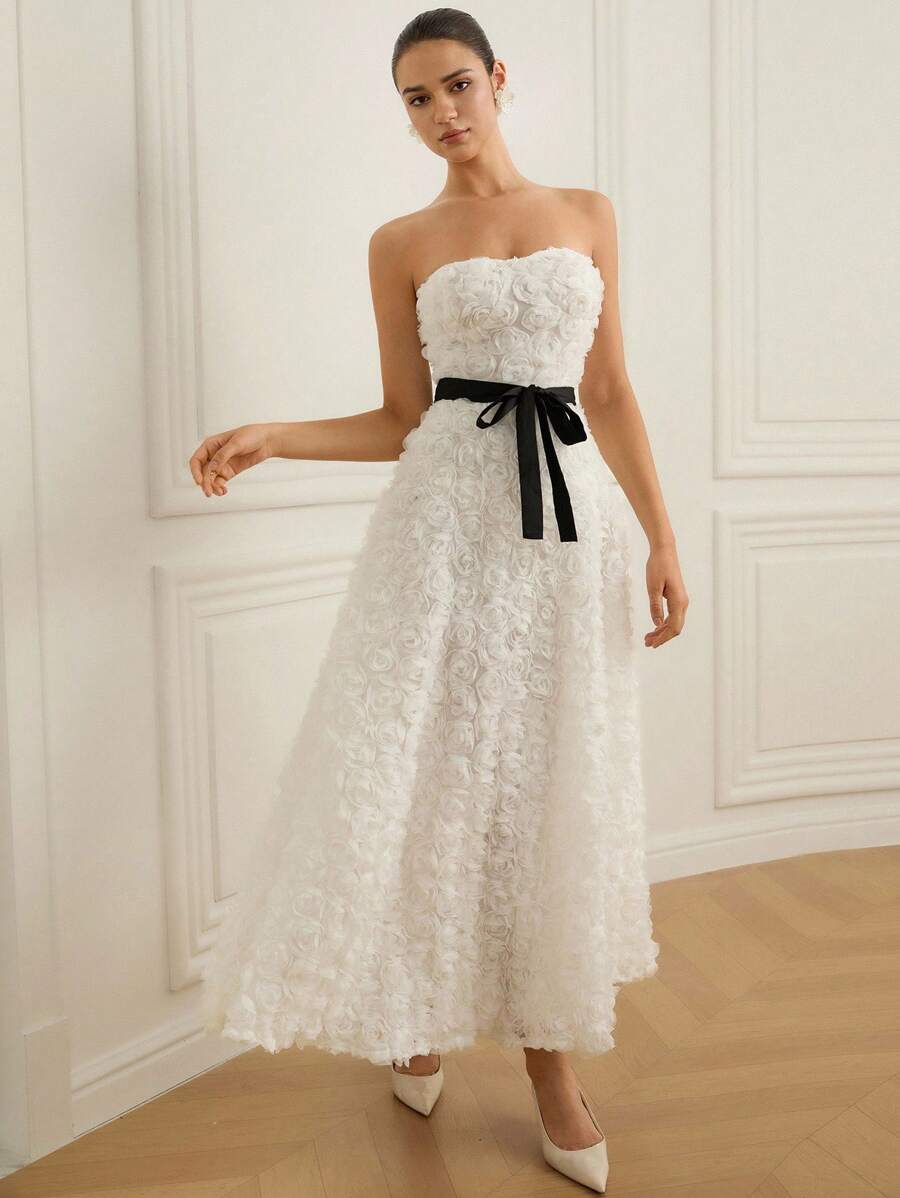 Aveloria Rosie Vestido romántico francés con bordado floral abundante, cinturón de contraste en la cintura, corpiño tipo bustier y falda acampanada