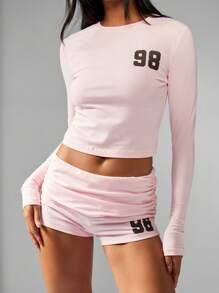 MISSGUIDED 秋冬款校园风两件套家居服套装，含长袖短款上衣和褶饰高腰短裤 - 粉色 - 查看 4