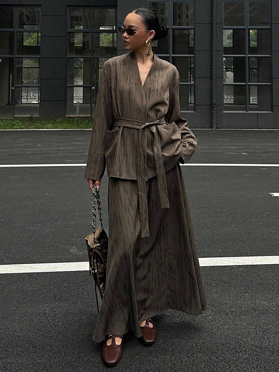 DAZY 女士时尚西装套装（西装外套和裙子）商务装 - 咖啡棕 - 查看 1