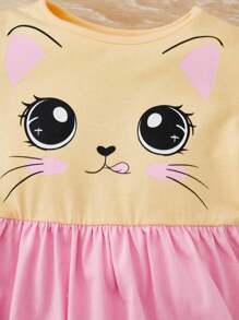 SHEIN Kleine Mädchen Schönes mehrlagiges Tutu-Kleid mit Farbblock-Print und Katzenillustration