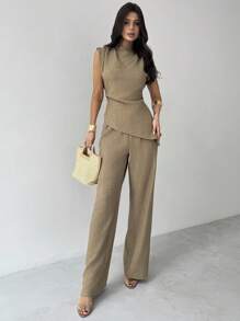 Firerie 女式两件套卡其色简约优雅休闲通勤办公室服装：无袖不对称褶皱腰衬衫 + 常规褶皱阔腿裤、亚麻通勤套装、沙滩装、机场装、度假装、教师装