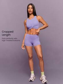 GLOWMODE FeatherFit™ Twist And Flow 柔软弹力吸汗可拆卸罩杯工字背心扭纹前短款背心上衣低冲击瑜伽普拉提 Barre 健身房工作室日常休闲装 - 紫丁香色 - 查看 5