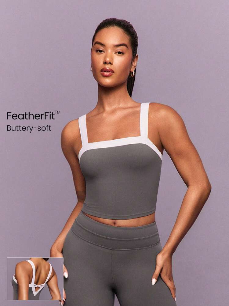 FeatherFit™ レトログロー ソフト ストレッチ 吸汗速乾 取り外し可能カップ ディープVバック 2トーン クロップドタンクトップ ヨガ ピラティス バー ジム スタジオ デイリーカジュアルウェア