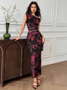 EastFlair 女式花卉印花不对称短款上衣和褶皱迷你裙两件套