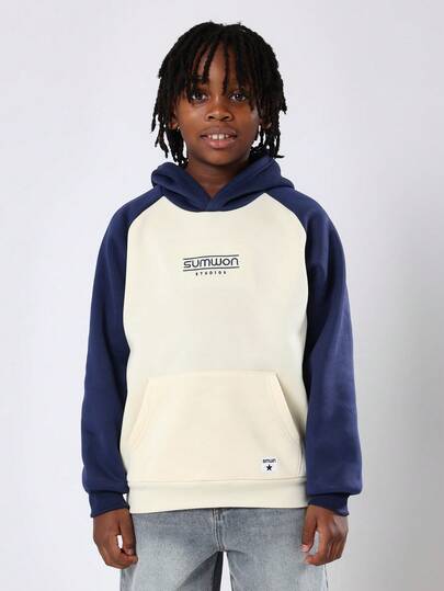 SUMWON 青年款连帽卫衣，插肩袖经典套头衫，带帽中央口袋，日常必备休闲街头风，舒适秋冬装