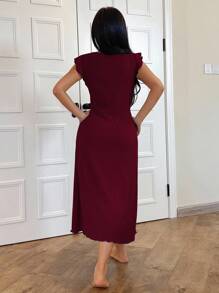 SHEIN 纯色短袖V领系带装饰修身女士休闲连衣裙酒红色连衣裙罗纹连衣裙系带前开襟连衣裙交叉连衣裙荷叶袖连衣裙 - 酒紅色 - 查看 2
