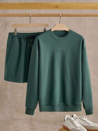 Manfinity NXTstreet 2pcs/Set Men Casual Knit Crew Neck Sweatshirt And Shorts Set, Men 2 Pieces Sweatsuit Set, Men Sweatsuit Shorts Set, 2 Pieces Sweatsuit Set, Men Sweat Set, Men Casual Sweatsuit Set, 2 Pieces Sweat Set, Men Two Pieces Outfit, Fall Clothes, Winter