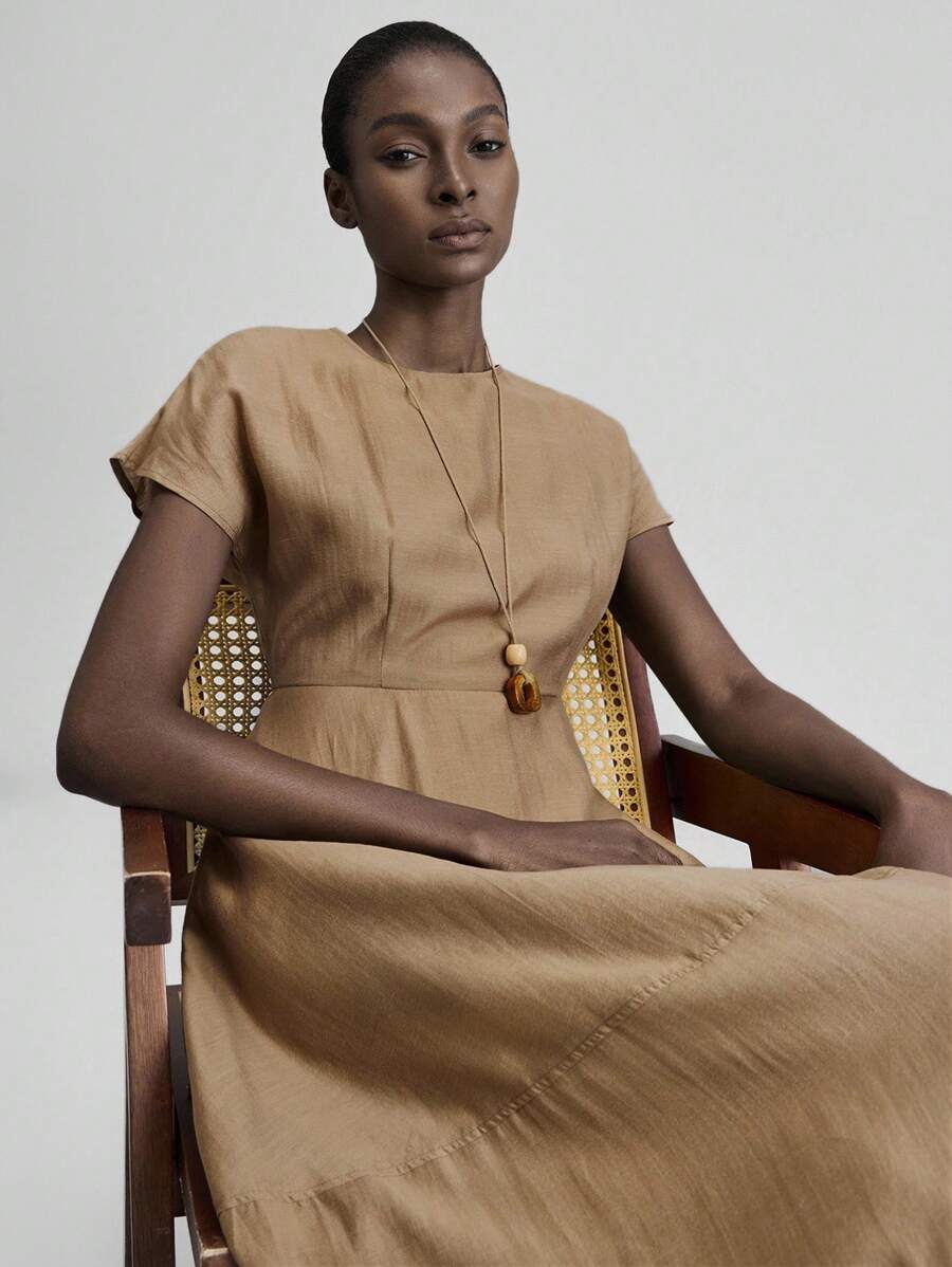 Ontre 2025 Autumn/Winter Seasonal Women's Dress, Suitable For Fall, Winter, Back To School, Halloween, Christmas, Teacher Outfit, Night Out, Business Casual Mid-Length Dress With Flutter Sleeves And Flared Hem