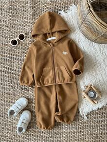 SHEIN 2 件套男婴幼儿新生儿 0-3 岁休闲日常羊毛连帽衫夹克 + 裤子套装，秋冬 - 卡其色 - 查看 3