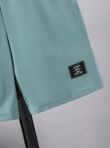 SHEIN Conjunto de Camiseta de Manga Curta com Gola Careca e Shorts Estampados Casuais para Meninos Pré-Adolescentes