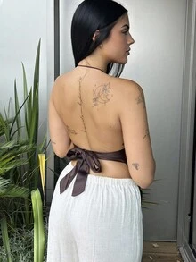 Lucia Bellido Áo thun satin cổ thấp hở lưng dự tiệc năm mới - Cà phê nâu - Xem 2